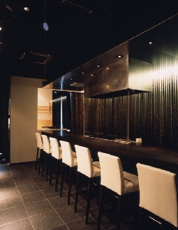 福の香味カウンター席1