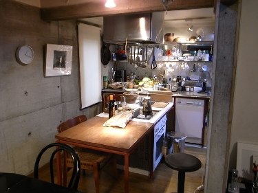 阿部勤邸　キッチン
